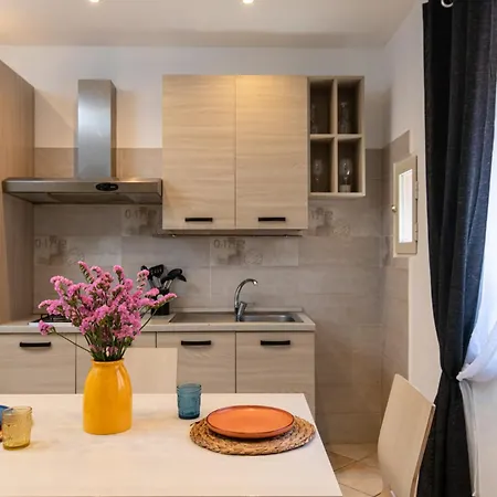 Appartement San Gennaro House *